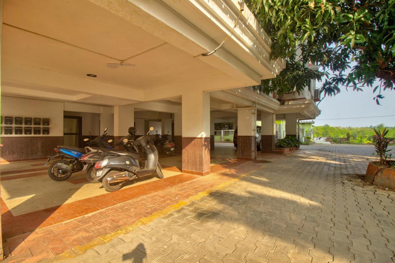 Amazing Pool View Candolim Goa 2Bhk Apartment Exteriör bild